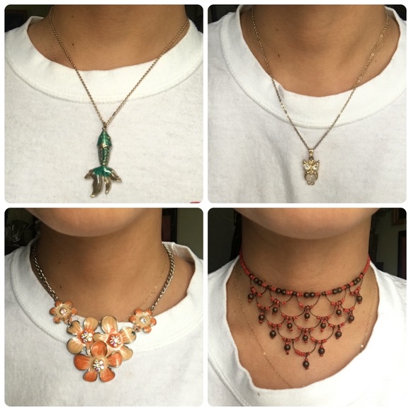 BUNDLE: Necklaces - Picture 1 of 5